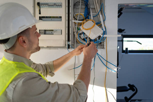 Best Emergency Electrical Repair  in Zumbrota, MN